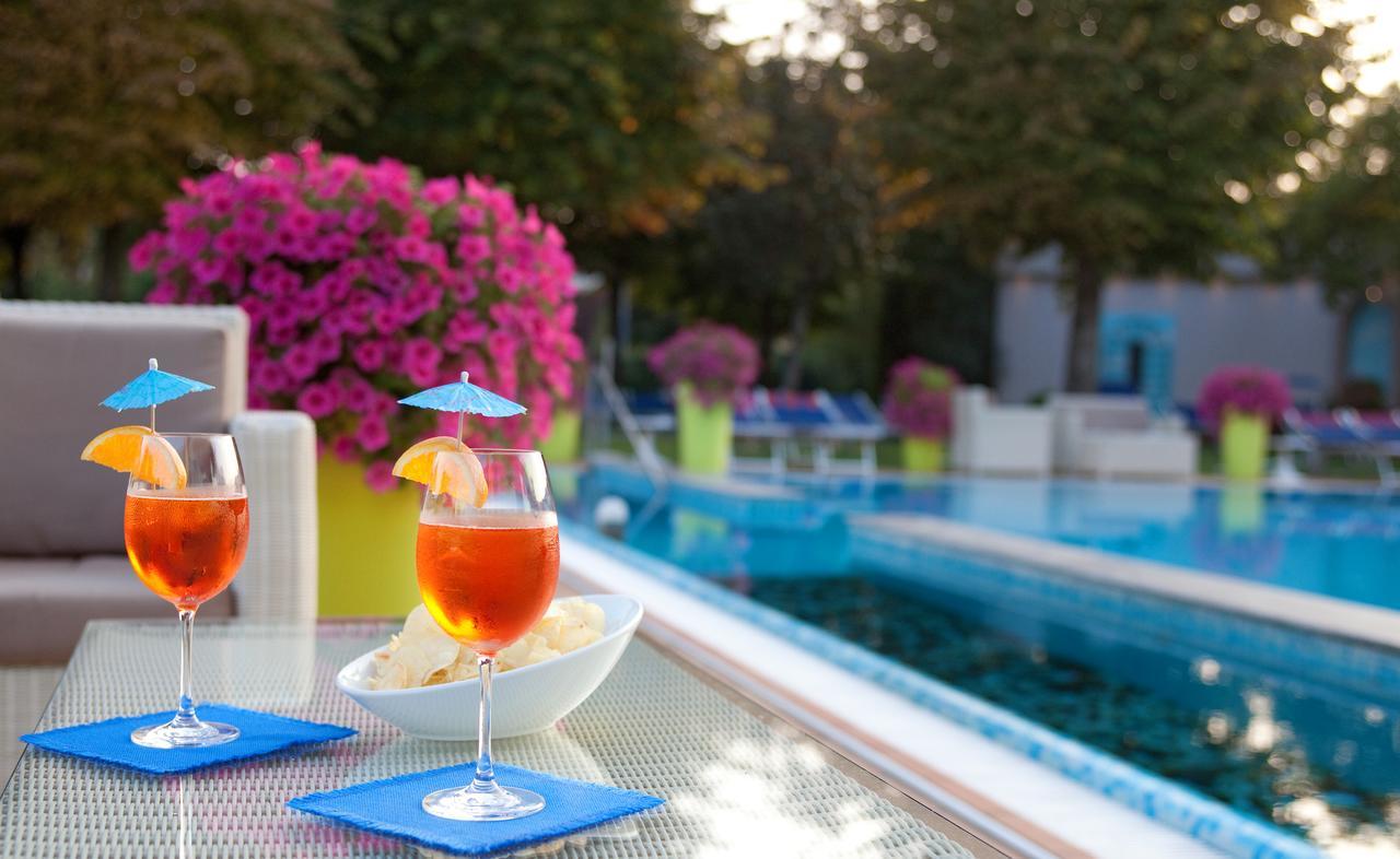 Hotel Terme Cristoforo Abano Terme Bagian luar foto